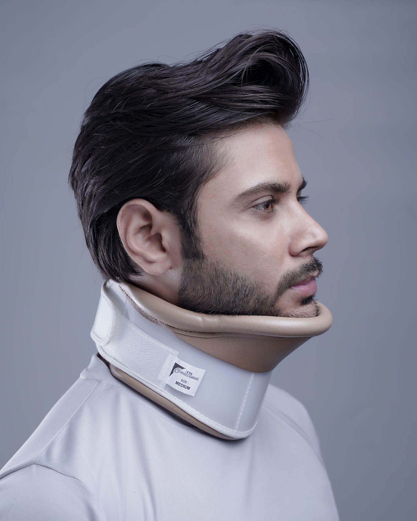 Medluck's Hard Chin Support Collar (Plastic Sheet)